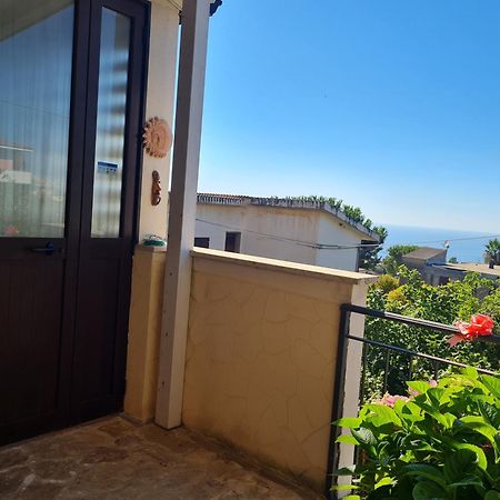 זמברונה B&B La Casa Di Martina מראה חיצוני תמונה